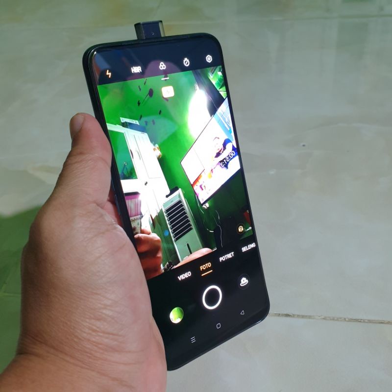 Oppo Reno 2F 8/128 mulus normal siap pakai