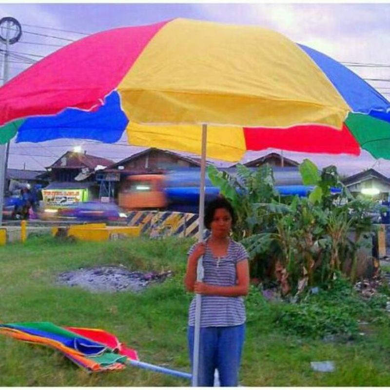 PAYUNG PANTAI PELANGI BESAR/ PAYUNG PANTAI JUMBO/ PAYUNG PANTAI WARNA WARNI/ PAYUNG TENDA JUALAN/ PA