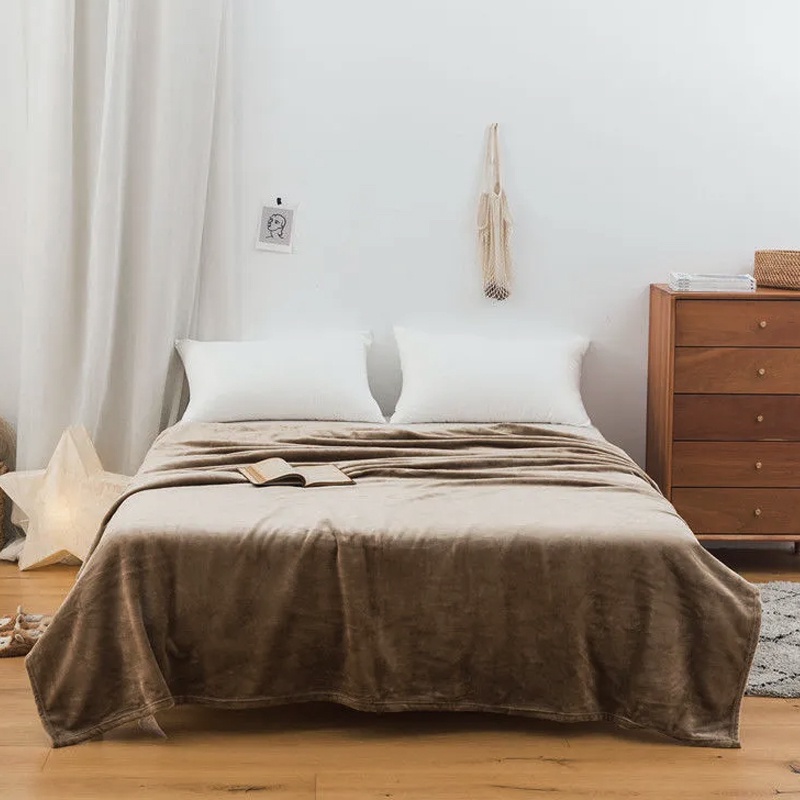 Selimut Bulu Halus 150x200 Motif Dewasa Polos Elegan Tebal Impor Murah Berkualitas Dewasa Bulu Halus