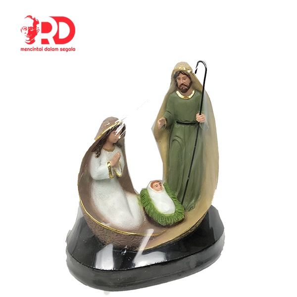 Patung Natal Unik Patung Keluarga Kudus Nazaret Dekorasi Natal 18 Cm