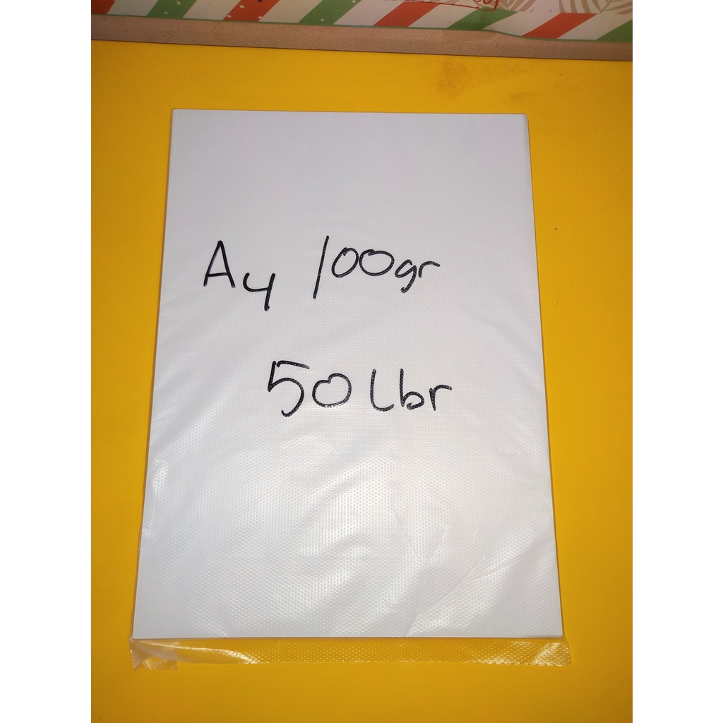 

Kertas HVS A4 100 Gram Eceran isi 50 Lembar / Kertas Print / Kertas Fotocopy