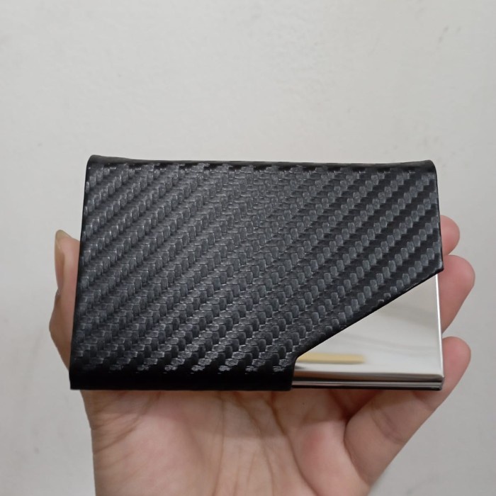 

Tempat Kartu Nama / Name Card Holder Kulit Motif Kotak - Nc 840