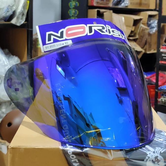 Flat visor KYT Kyoto iridium blue / iridium red / iridium silver