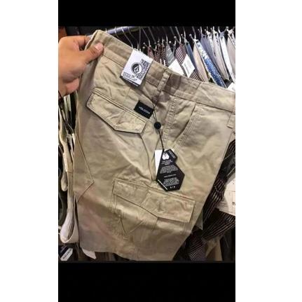 Stok Terbatas Celana pendek celana cargo di atas lutut branded full tag full acc