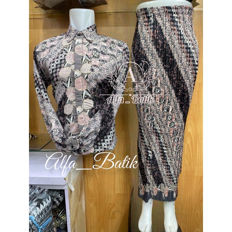 COUPLE BATIK TERMURAH/COUPLE BATIK TERLARIS/COUPLE BATIK TERBARU/COUPLE BATIKWISUDA/COUPLE BATIK COD/COUPLE BATIK PESTA/COUPLE BATIK BATIK PREMIUM