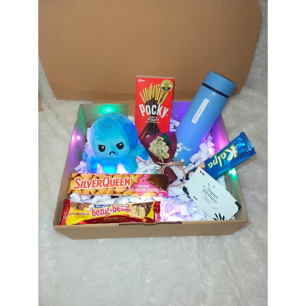 

Gift Box Hadiah Ulang Tahun Anak Hampers Boneka Gurita Lucu