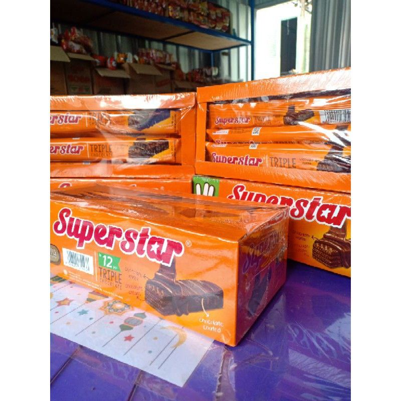 

Superstar Triple Choco Wafer - Netto 12 pcs x 16gr