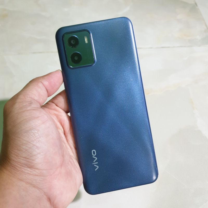 vivo y15s 3/32 ram 3gb rom 32gb mulus normal siap pakai