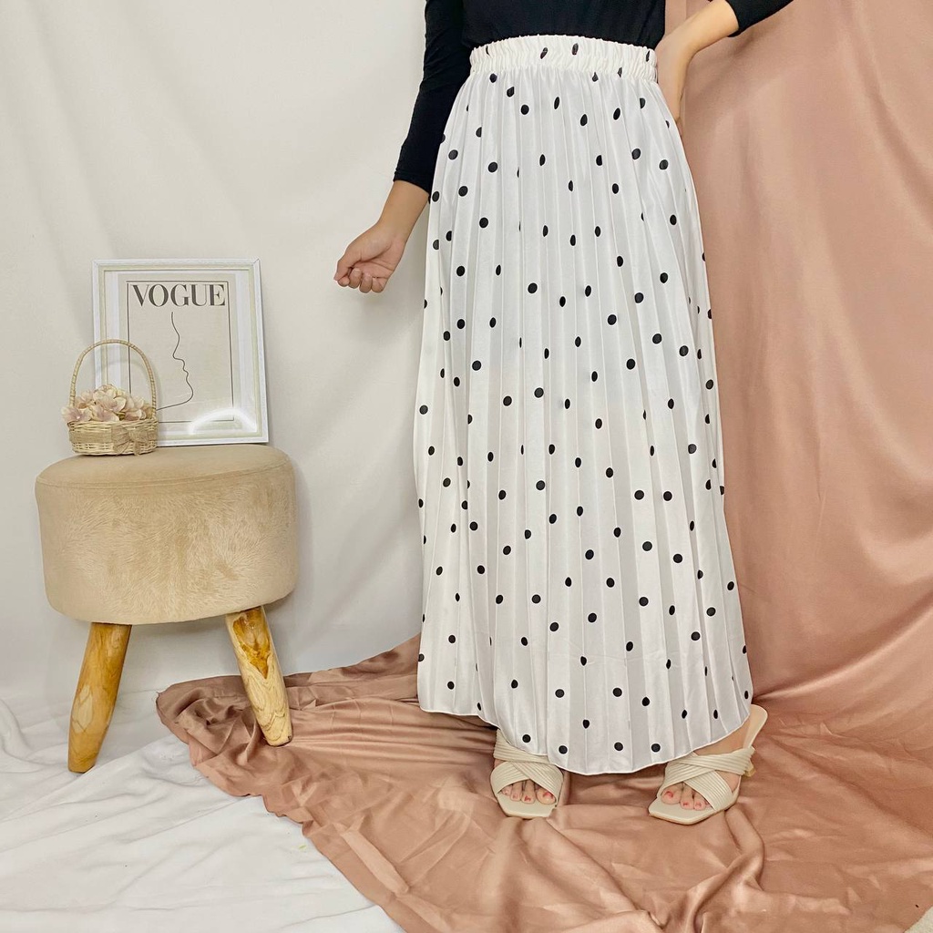 ROK PLISKET HYGET LIPATAN BESAR/ROK PLISKET KLOK MOTIF POLKADOT