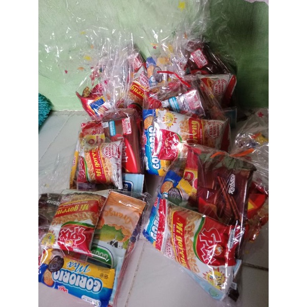 

Paket Snack murah meriah ulang tahun,syukuran,sunatan dan berbagai acara anak2 lainnya