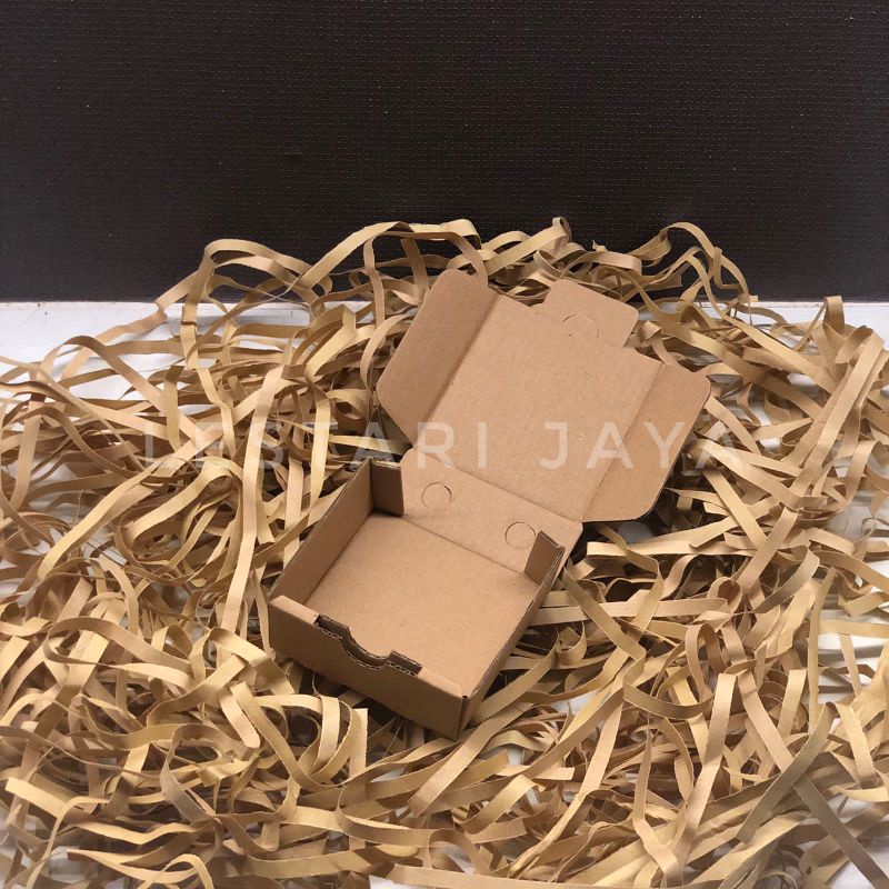 Box Kardus E-Flute Coklat Untuk Packaging Olshop Sovenir Jam Kotak Kado Hampers Gelang 8x8x3 CM