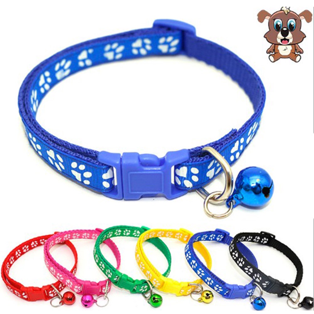 Kalung Leher Adjustable Motif Kartun Telapak Kaki Dengan Bel Untuk Anjing / Kucing