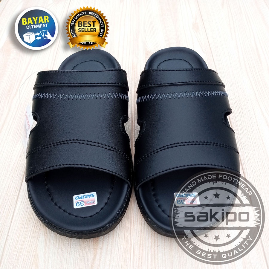 PROMO RAMADHAN SALE !!  SANDAL PRIA REMAJA KULIT SINTETIS / SENDAL PRIA DEWASA REMAJA ORIGINAL / SENDAL PRIA DEWASA SLOP HITAM COKLAT TERBARU / SANDAL PRIA DEWASA SLOP HITAM COKLAT TERBARU  /  SENDAL PRIA DEWASA REMAJA KULIT SINTETIS / SAKIPO