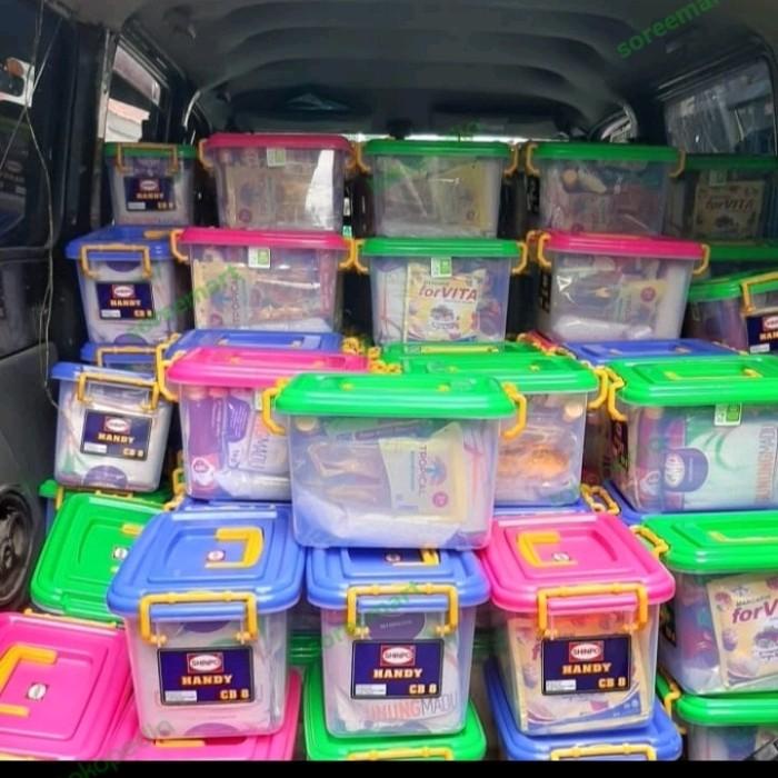 

Paket Sembako Dengan Box Parcel 100 Ribuan 075