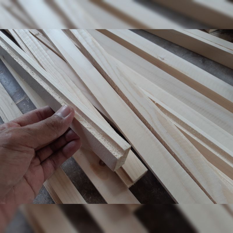 List Pigura, Bahan Pigura Lonjoran Sudah Amplasan Halus Tinggal Potong rakit