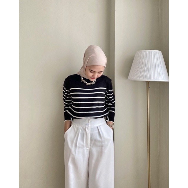 Kyra Stripe Knit - Sweater Stripe - Atasan Rajut Blouse