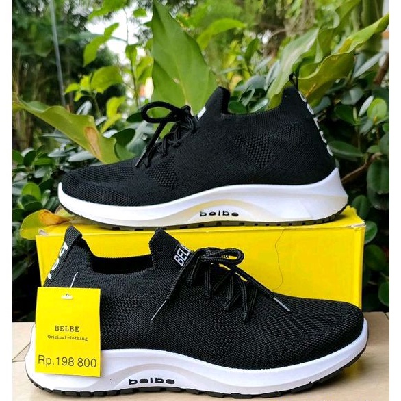 sepatu import pria