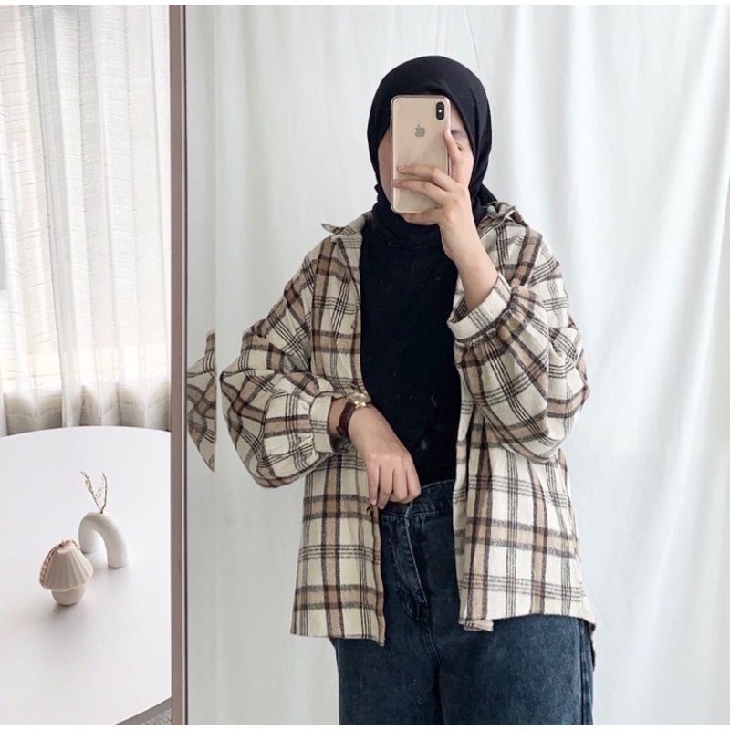 Kemeja Flanel kemeja Kimberly Kotak Kotak Kemeja Oversize Model Longgar  Wanita