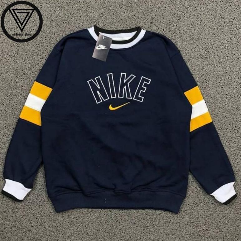 crewneck pria orginal nike vintage & crewneck pria adidas (KODE B3379)