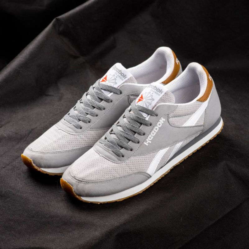 Reebok Classic Utility &quot;Grey White Gum&quot;