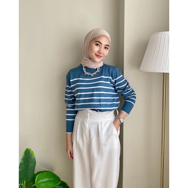 Kyra Stripe Knit - Sweater Stripe - Atasan Rajut Blouse