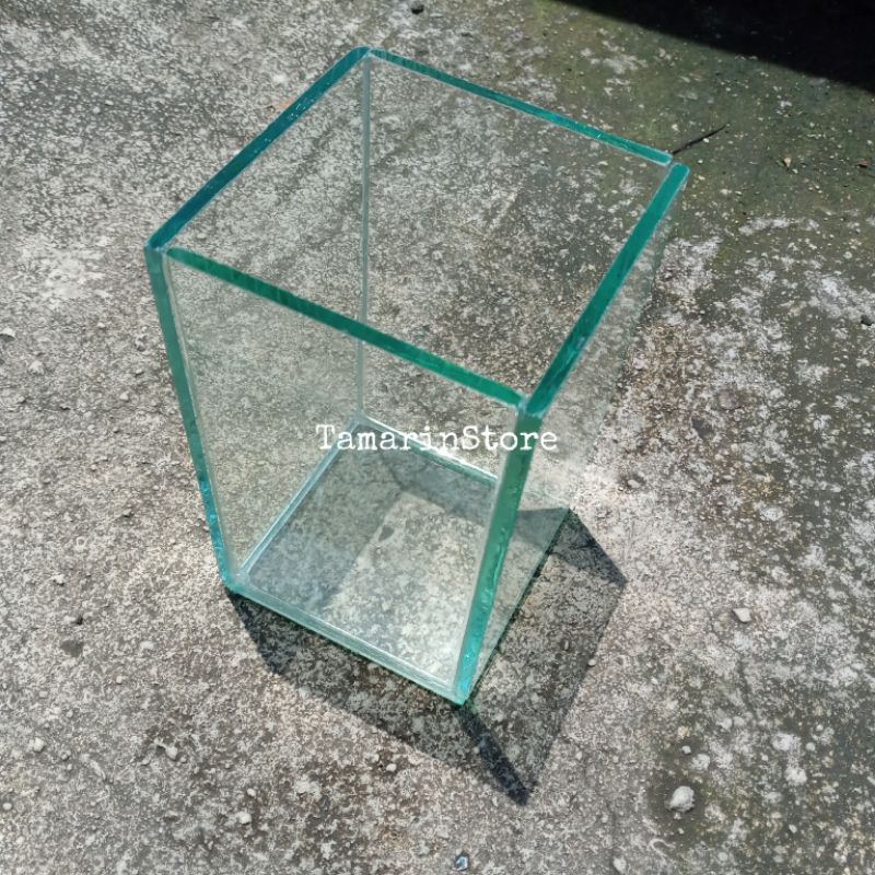 Aquarium Soliter Ikan Hias Ikan Cupang Ikan Guppy