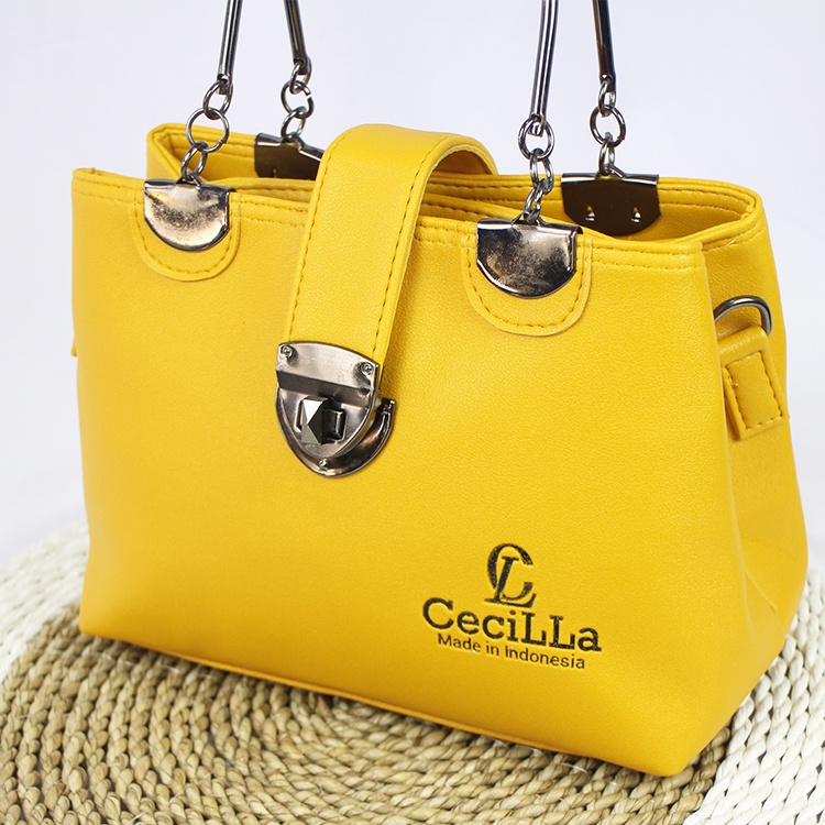 TUAH SLIMBAGS ( NEW ARiVVAL ) Shoulder Bag CeciLLa Premium Gagang Besi Black NekeL Series High quality MX - 67 / Tas Wanita Terbaru Kekinian &amp; Terlaris/ Tas Jinjing Wanita Elegan/ Tas Selempang wanita/ Tas Pesta Mewah Wanita Elegan