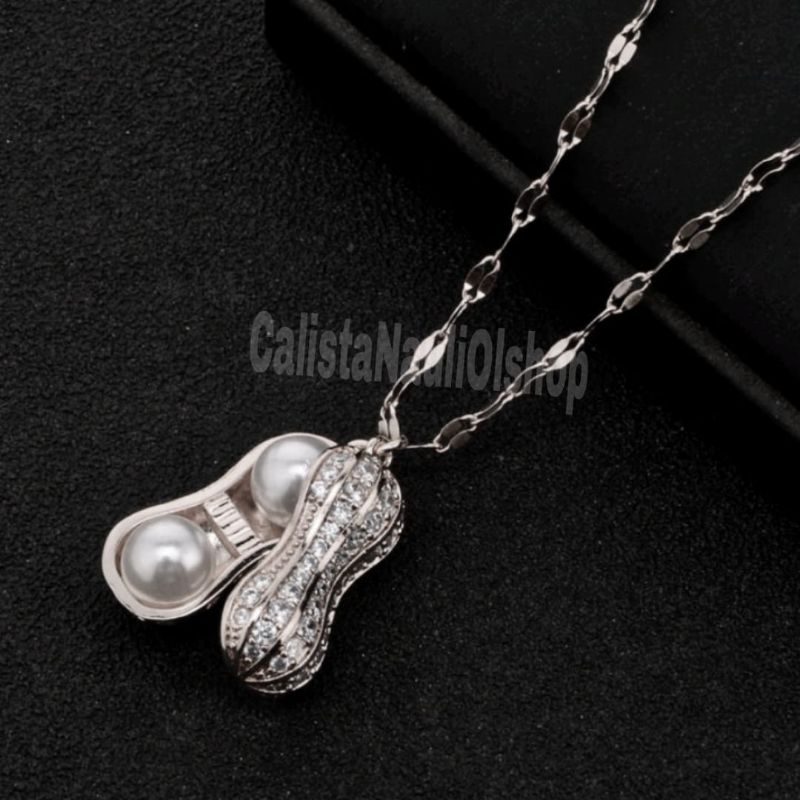 Kalung Titanium Kacang Mutiara 02 Fashion Korea Anti Karat Dan Anti Luntur