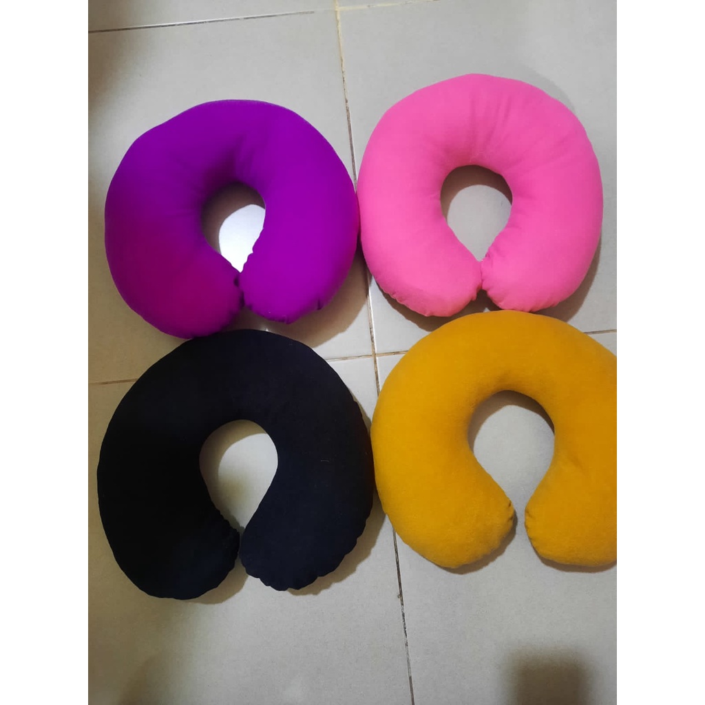 Bantal leher empuk