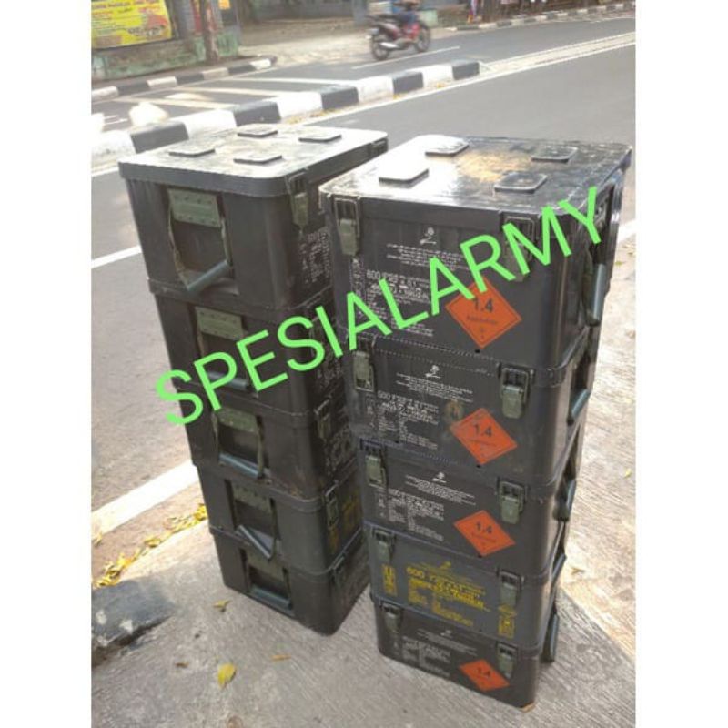 KOTAK PELURU/ BOX ARMY FIBER