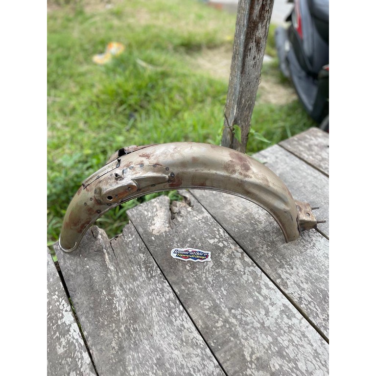 SPAKBOR SLEBOR BELAKANG CB 100 CB 125 PRES DORAEMON DETAIL PRESISI