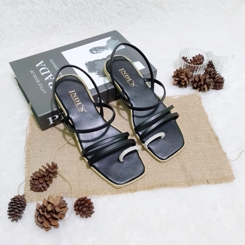 Sandal Wanita LIVIA by Nesanh Sandal Tali Wanita Kekinian Permata Mutiara Terbaru