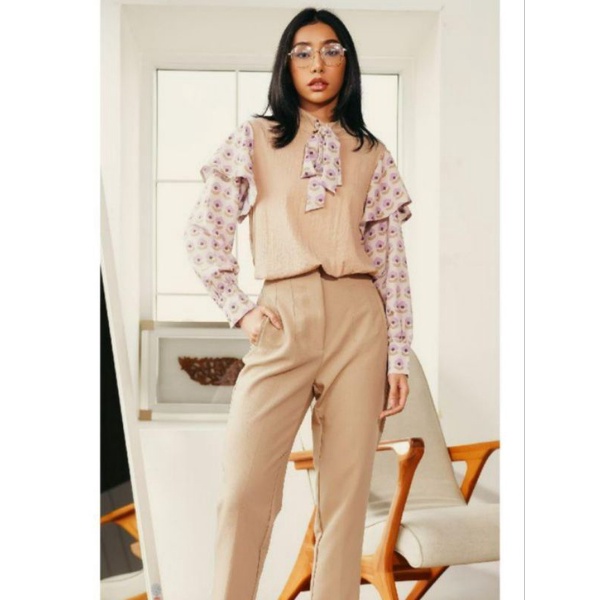 ZASHI TOP BEIGE || ALEZA LABEL