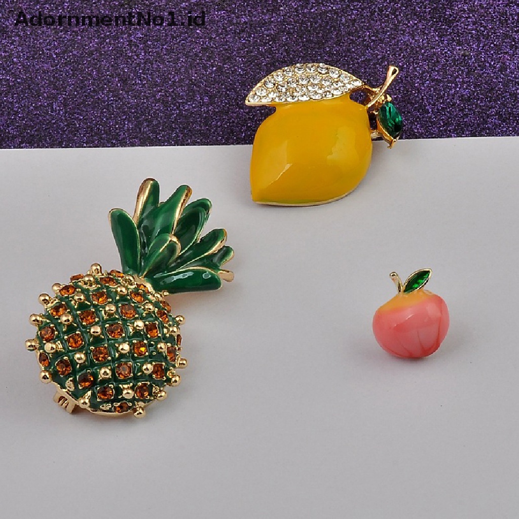 [AdornmentNo1] Pin Buah Baju Bros Rhinstone Nanas Bros Artis Perhiasan Anti Silau Setelan Lemon Kuning Bros Buah Pesta Santai Bros Pin Hadiah [ID]