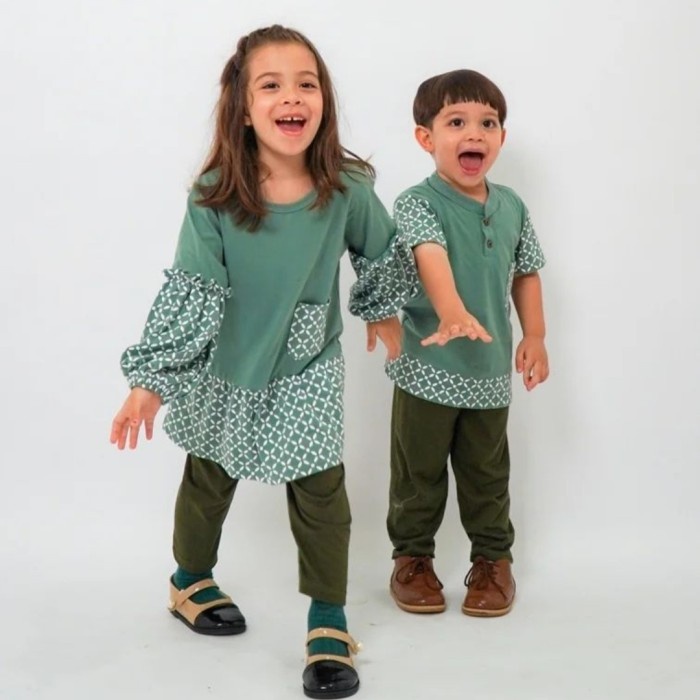 READY Setelan Baju Batik Anak Couple Serries Ushu-ushu - Sage, Boy 1
