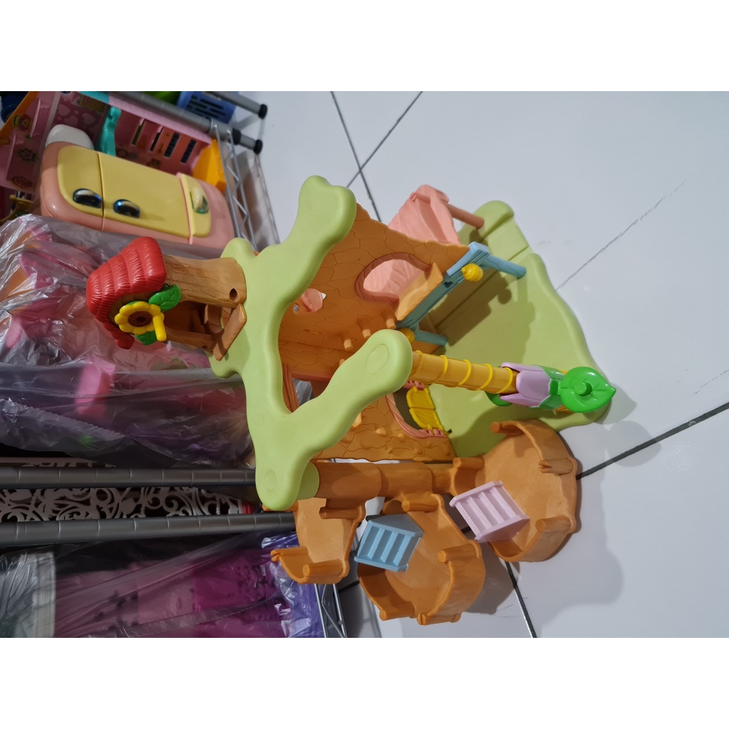 Preloved mainan rumah rumahan anak Epoch hamtaro seperti sylvanian