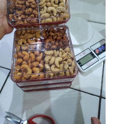 

♢ Mede sekat 4 ❈