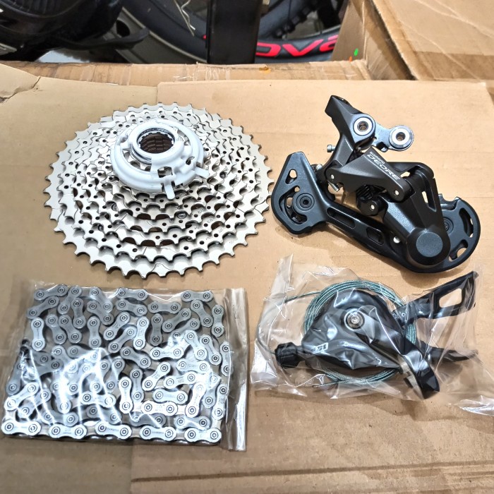 ] Paket Groupset - Mini Grupset Shimano Deore 10 speed 42T