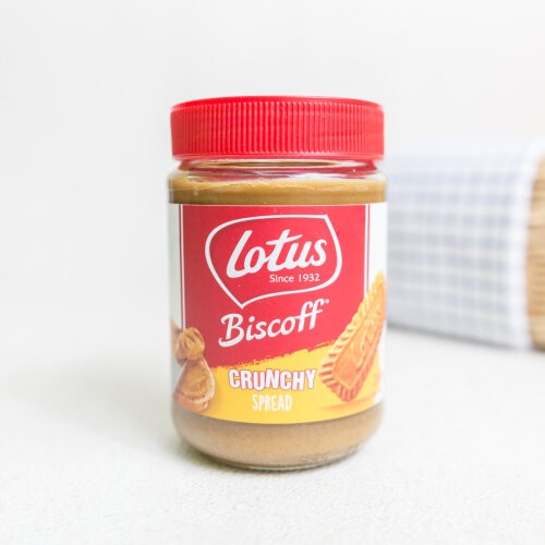 

Terlaris ✨ -Lotus Biscoff Selai Crunchy Spread 380 gram2.2.23