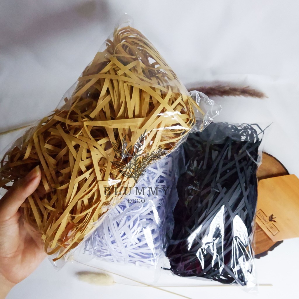 

( ECER PER 1 GRAM )Kertas Cacah Kertas Serut Kertas Shredded Shredded Paper Kertas Potong Kertas untuk Packing Hampers DARK