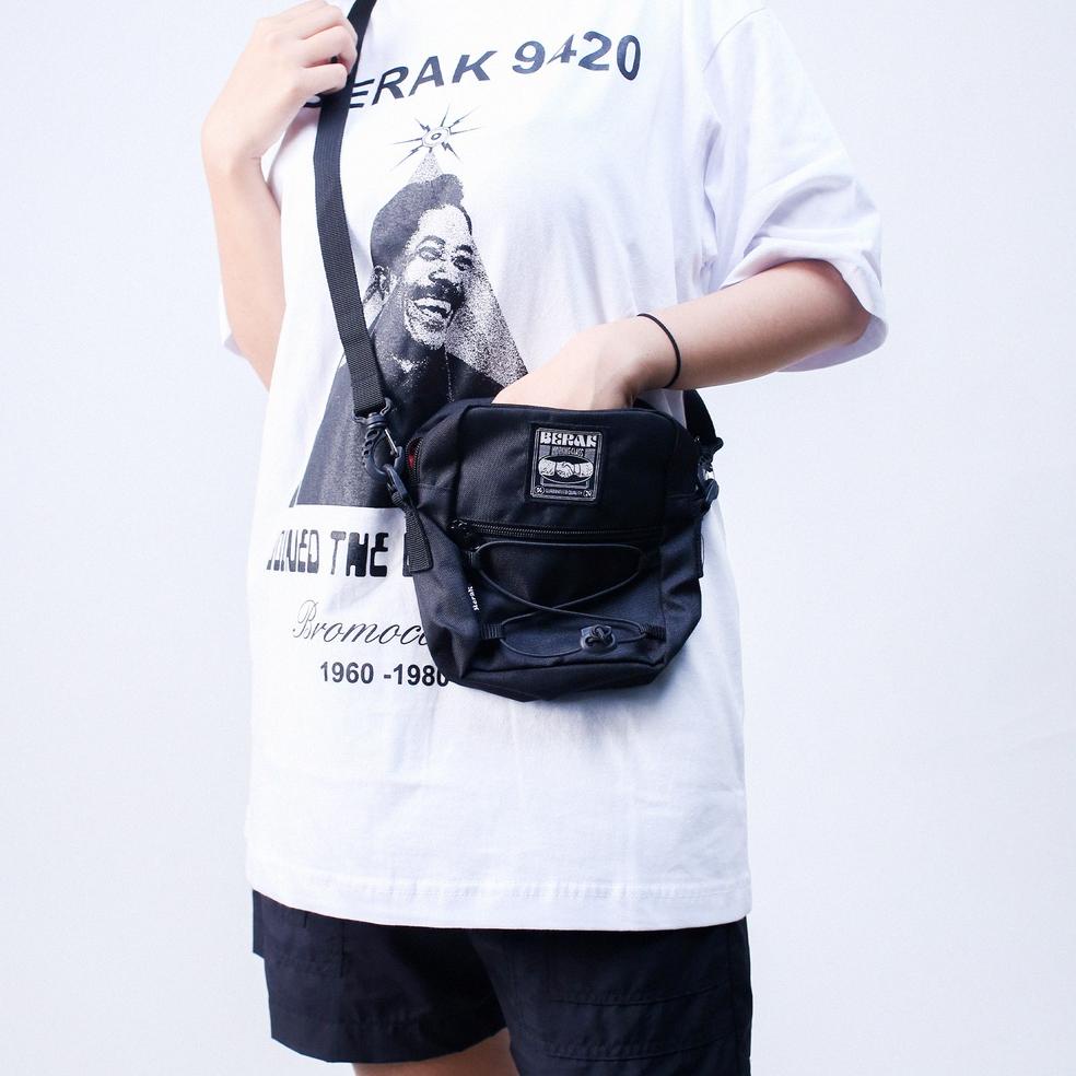 SALE BERAK 9420 Slingbag / Tas Selempang - Booze Black