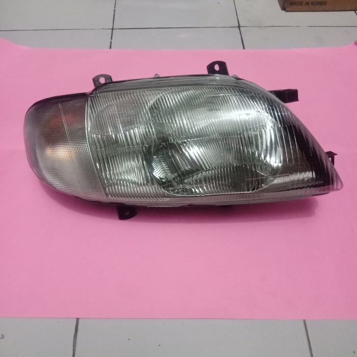 Headlamp lampu depan daihatsu taruna original