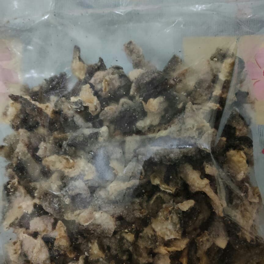 

keripik kulit ikan patin 500 gram (siap makan)