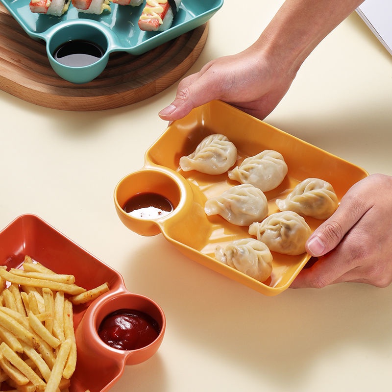 Japanese Style Sushi Dumplings Dish With Dipping Bowl/Restoran Mie Plastik PP Warna-Warni French Fries Tray