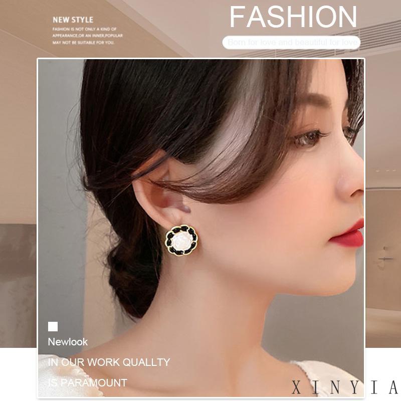 【COD】Anting Tusuk Motif Bunga Camellia Simple Elegan Ala Korea Untuk Wanita