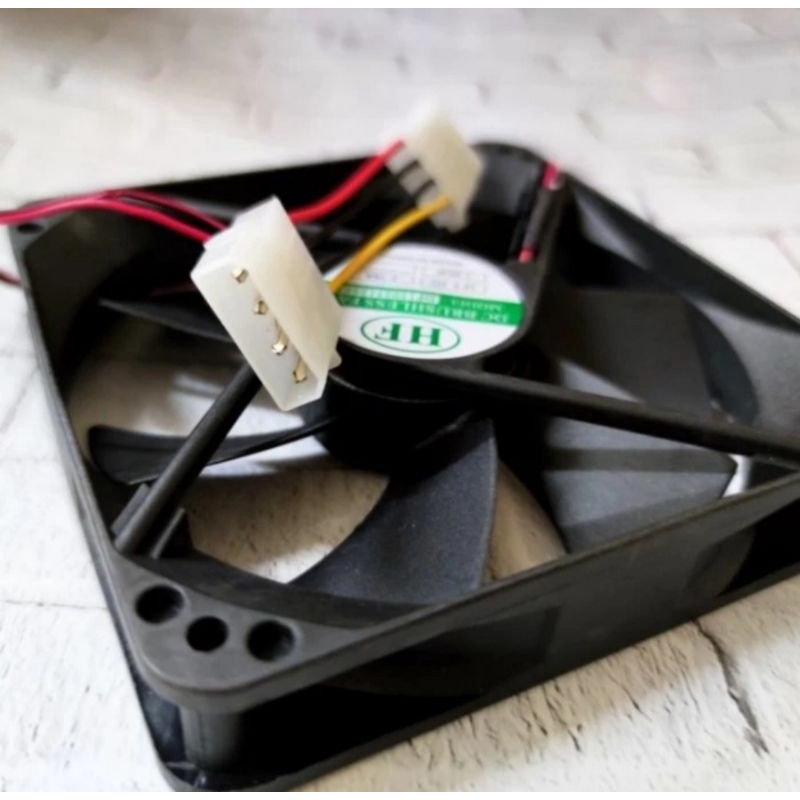 Fan Casing 12 cm hitam fan pc baut