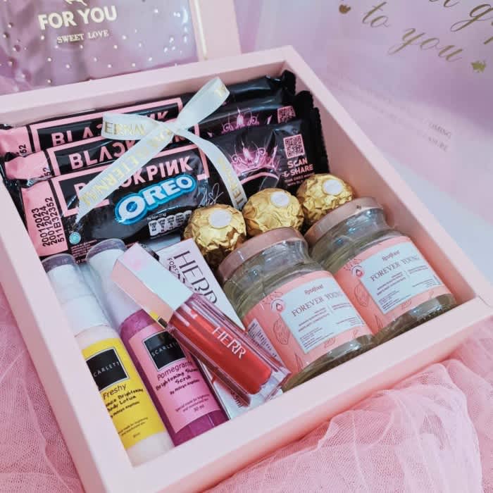 

BEAUTYGIFT - Hampers Birthday Kado Premium - Bingkisan Ultah GB024