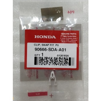 CLIP SNAP FIT (P0) KLIP KAPER COVER PUTIH .90666SDAA01 90666-SDA-A01