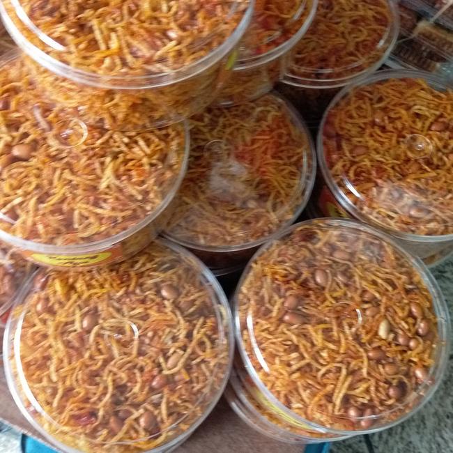 

Ω Terlaris !!! Kering kentang Mustofa 250 GR / Kentang goreng siap santap / kentang penganten ➻