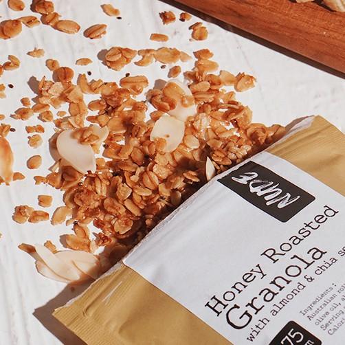 

☊ NUDE - Honey Roasted Granola with Almond Slices 175g - NO ADDED SUGAR ✱